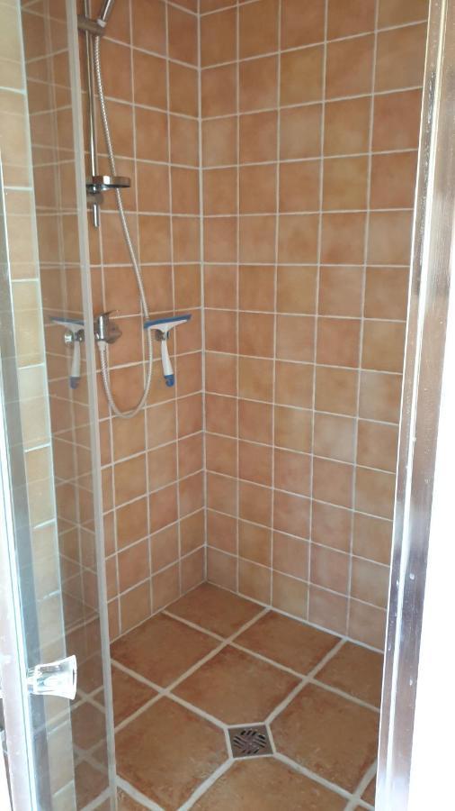 Le Cocon De David Apartment Alès Екстериор снимка